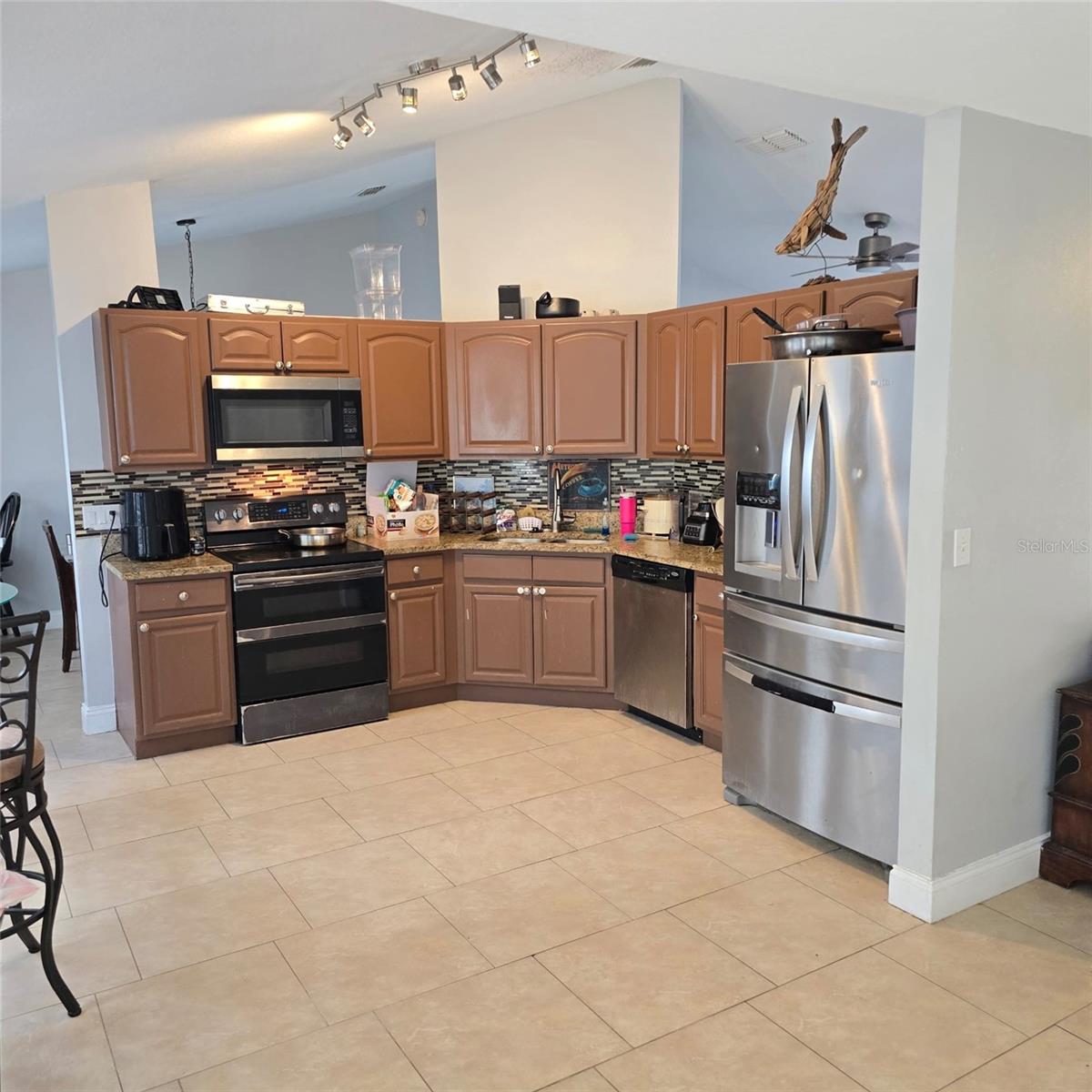108 Chris Court, FL