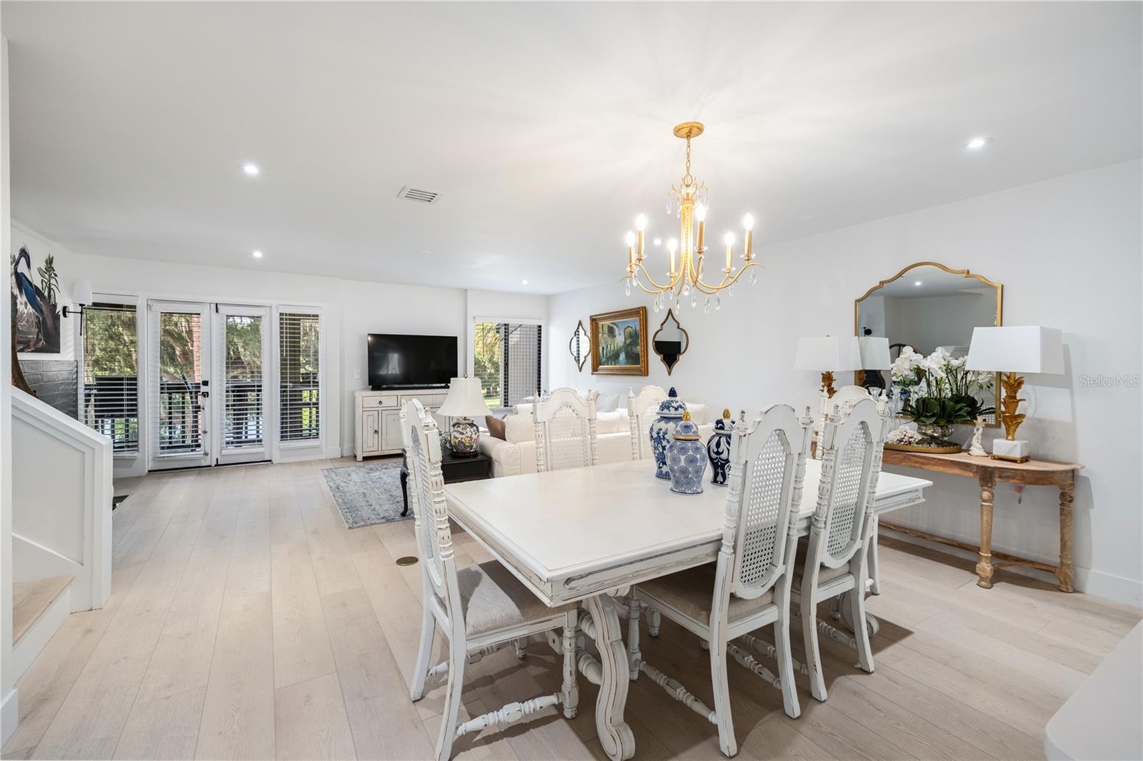 568 Osceola Avenue, FL