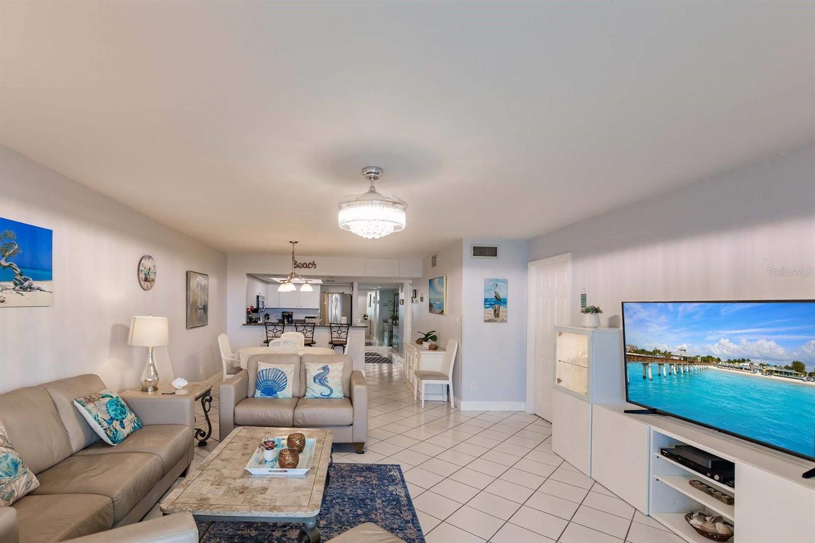 1125 Peppertree Drive, FL
