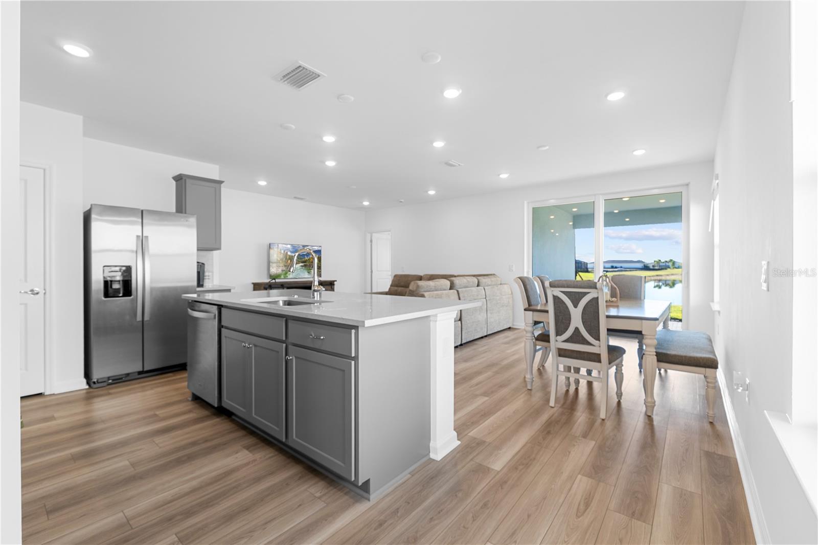 44148 Kelly Drive, FL
