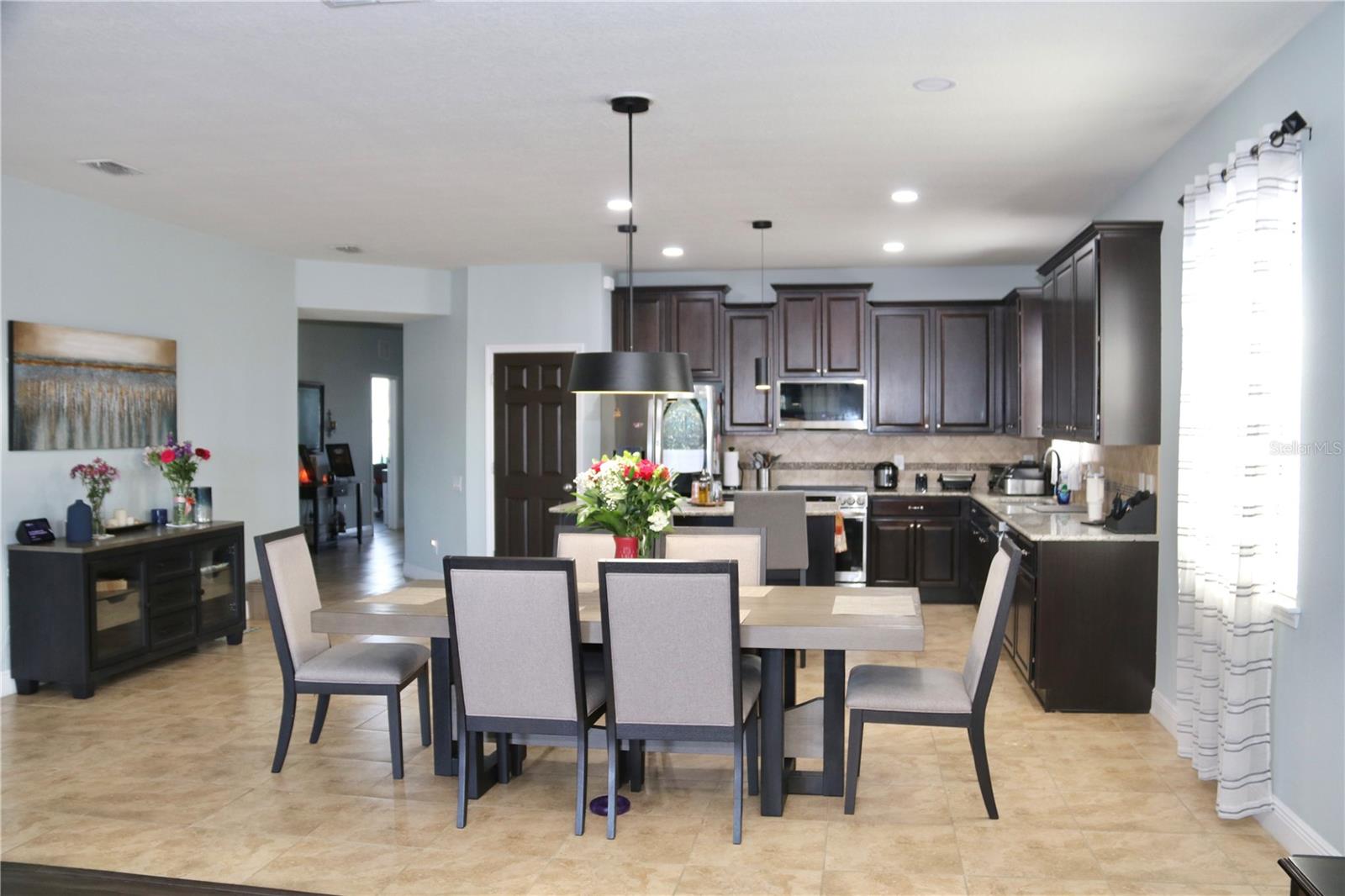 707 Petal Mist Lane, FL