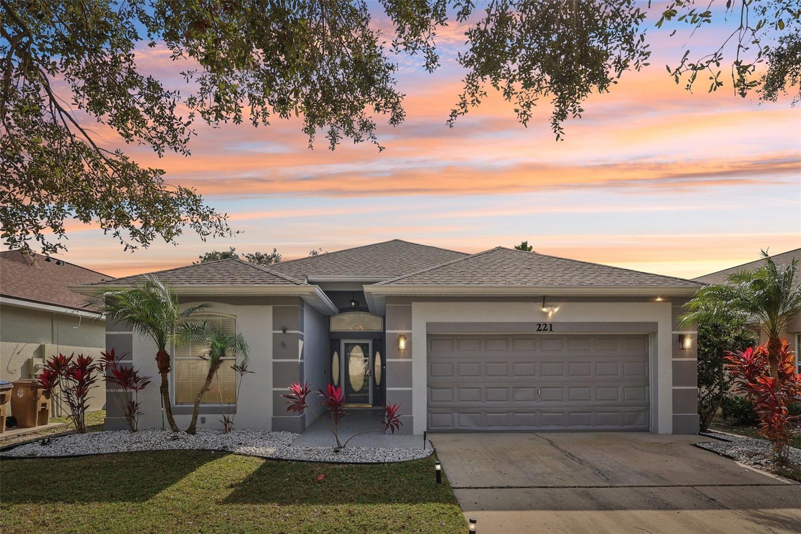 221 Westmoreland Circle, FL