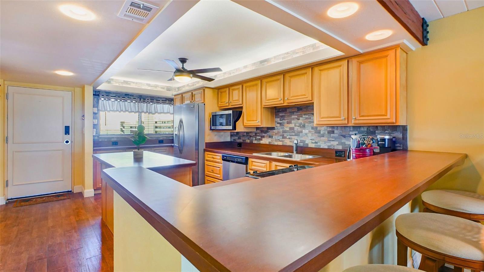 7150 Sunset, FL