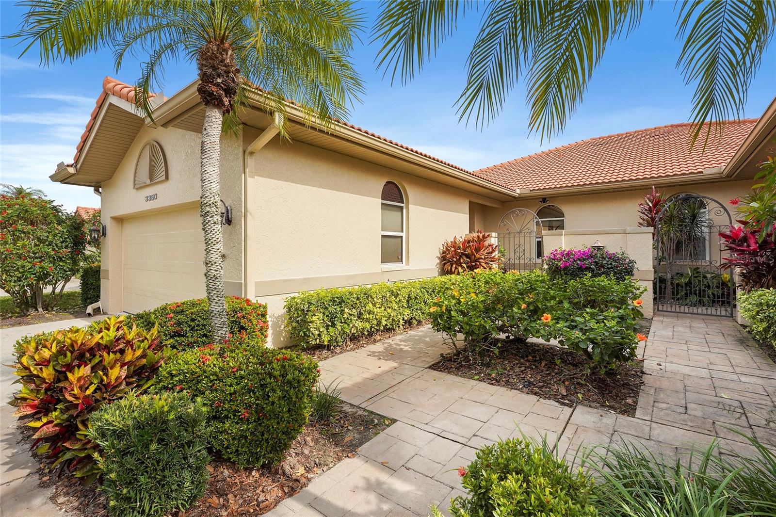 3350 Chelmsford Court, FL