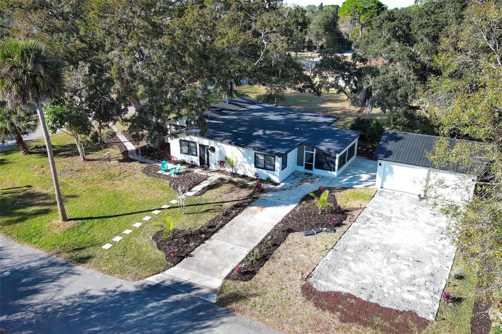 341 Hammond Street, FL