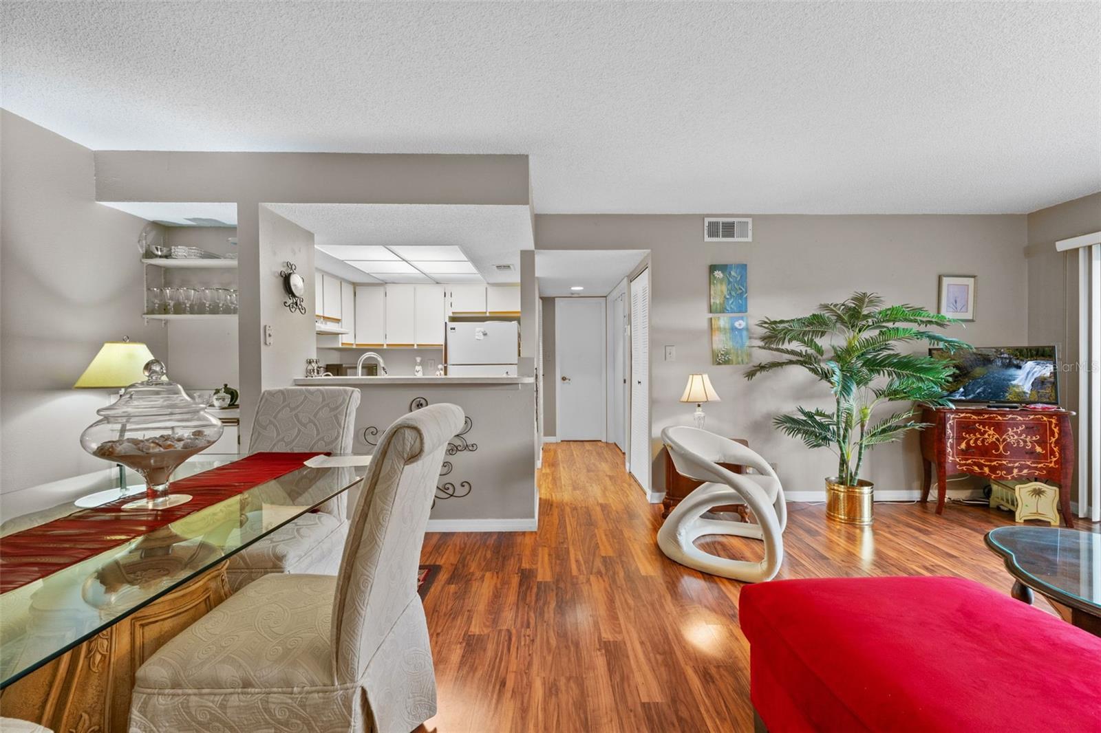 19505 Quesada Avenue, FL