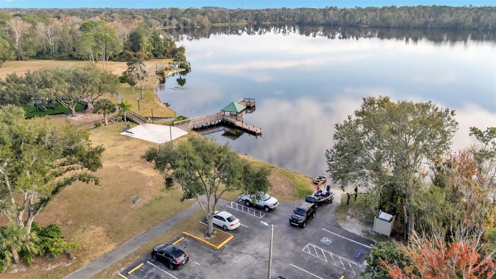 2711 Fairway Drive, FL