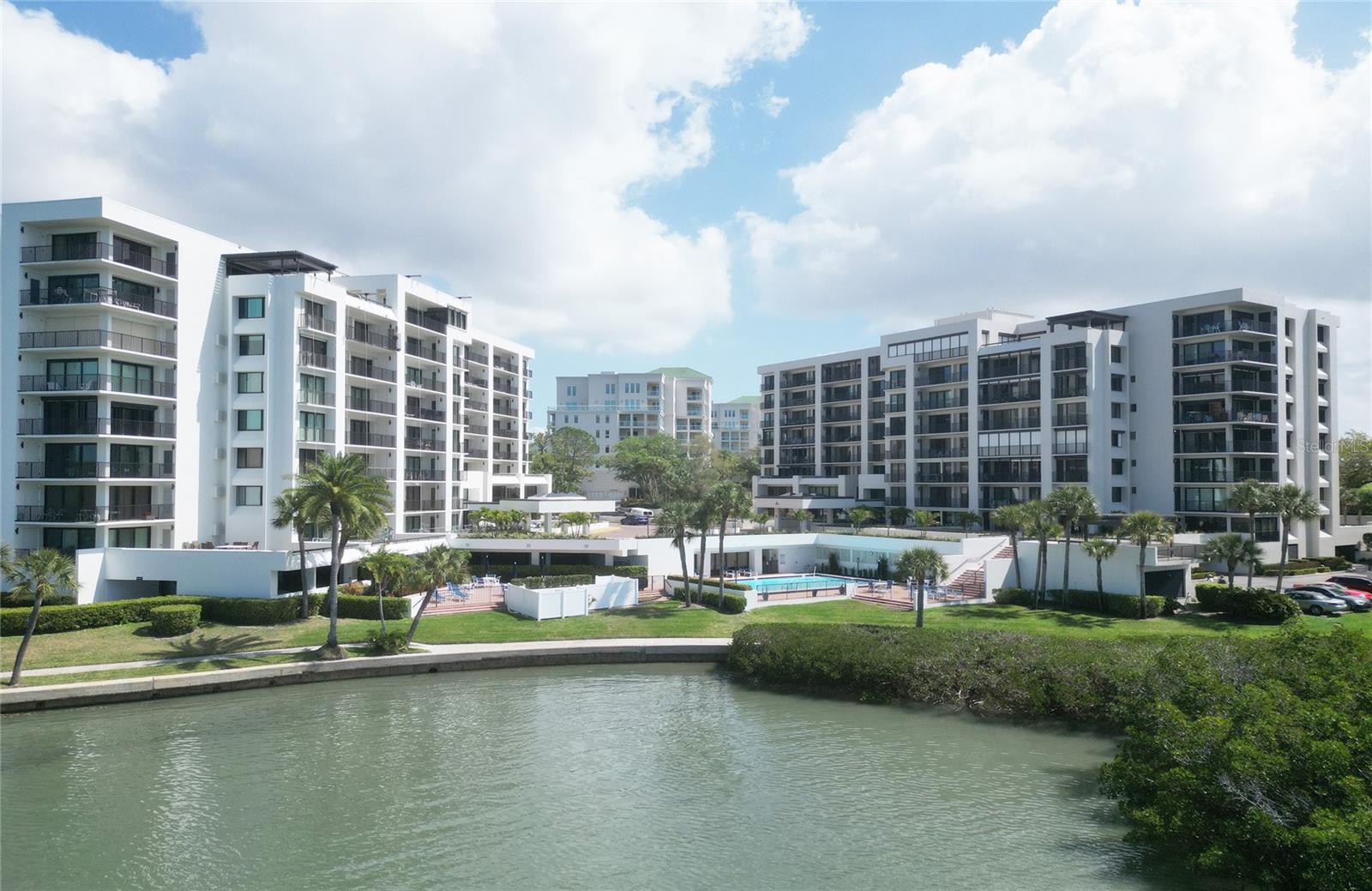 8 Belleview Boulevard, FL