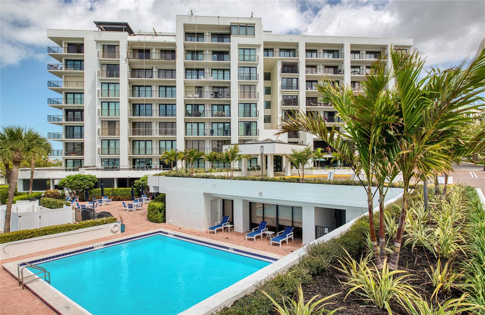8 Belleview Boulevard, FL