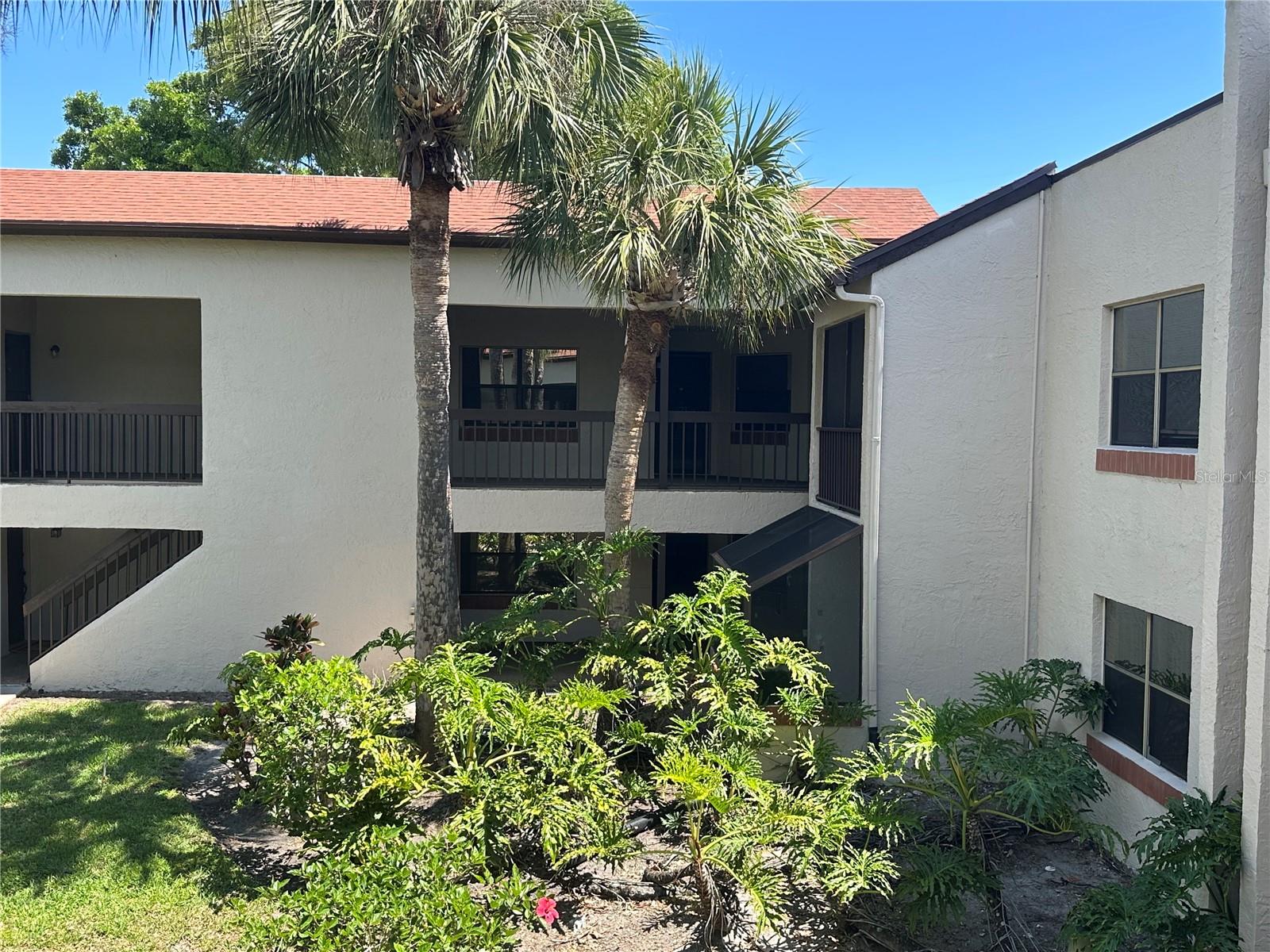 2971 Estancia Boulevard, FL