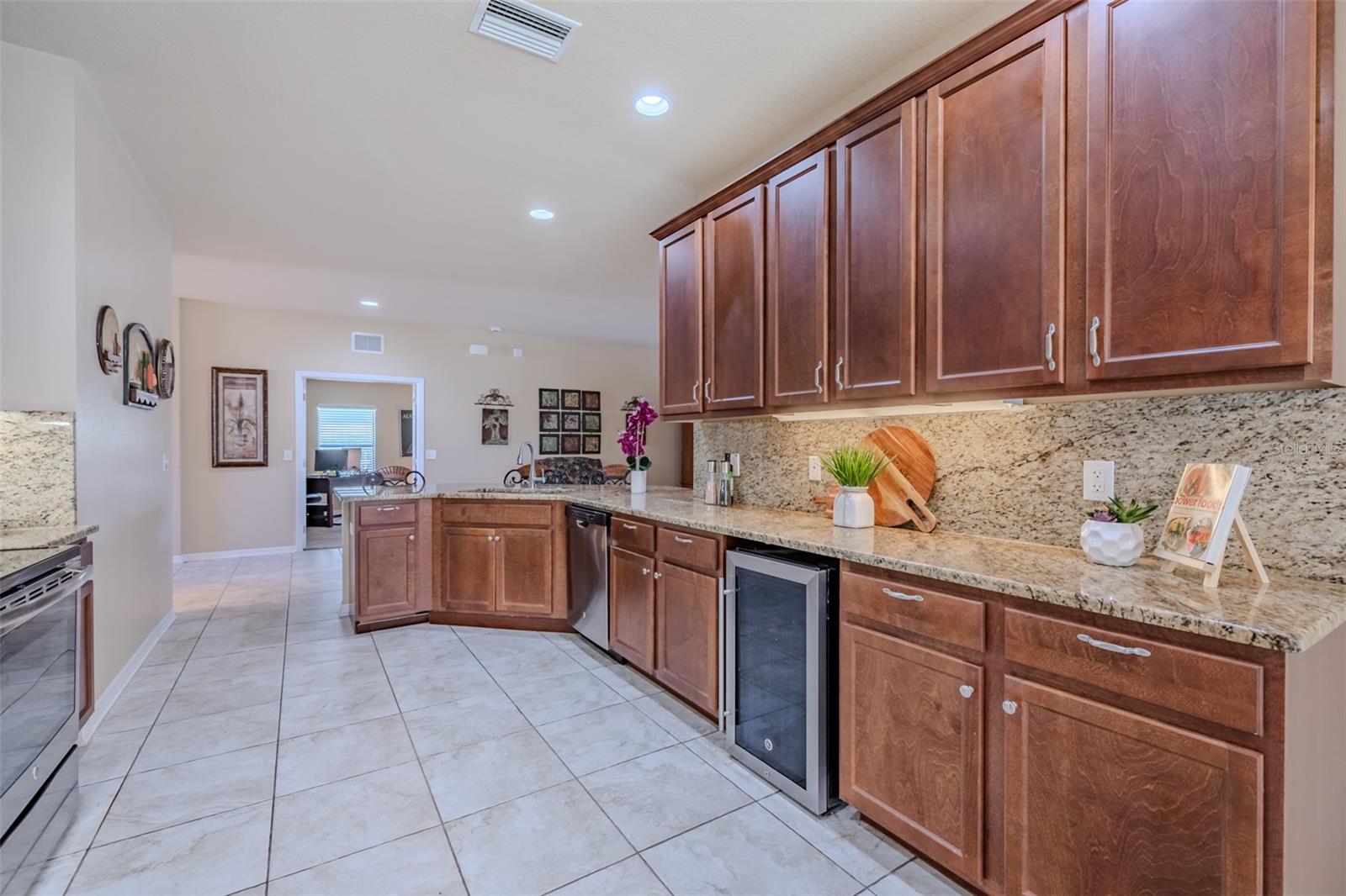 6728 Wild Elm Court, FL