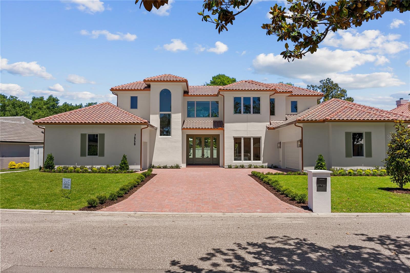 7958 Park Place, FL