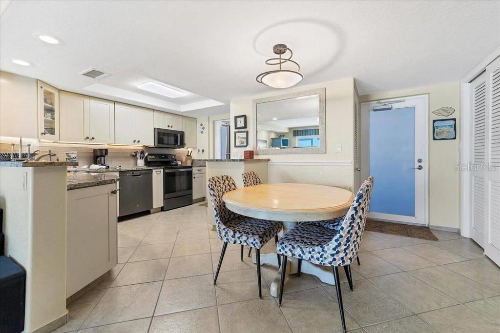 6154 Midnight Pass Road, FL