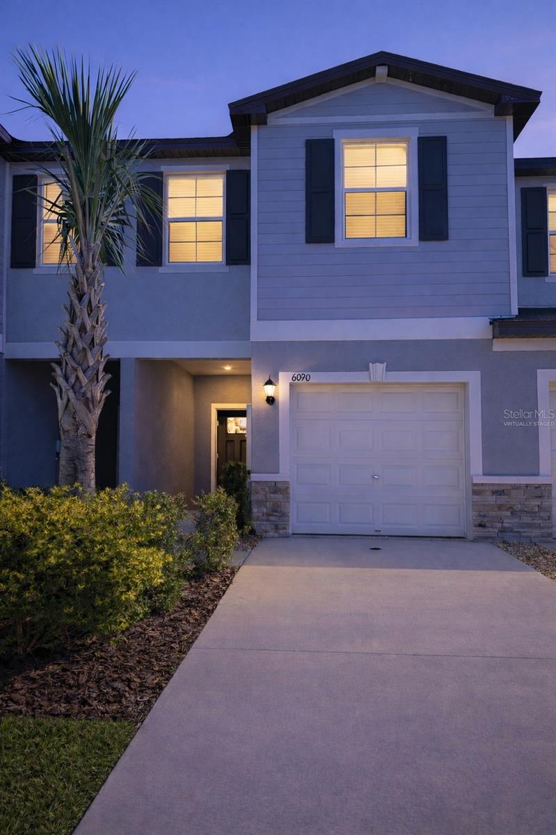 6090 Shiner Street, FL