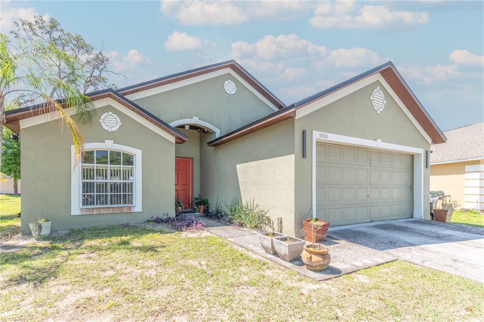 5501 Chatham Woods Court, FL