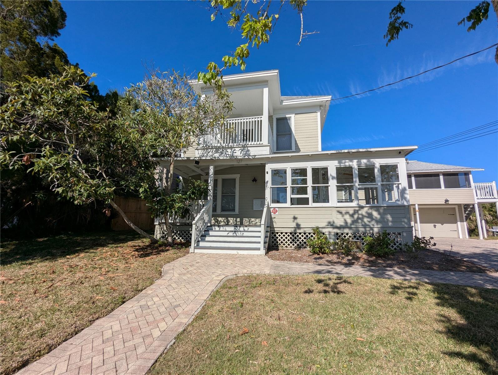 127 Peninsula, FL