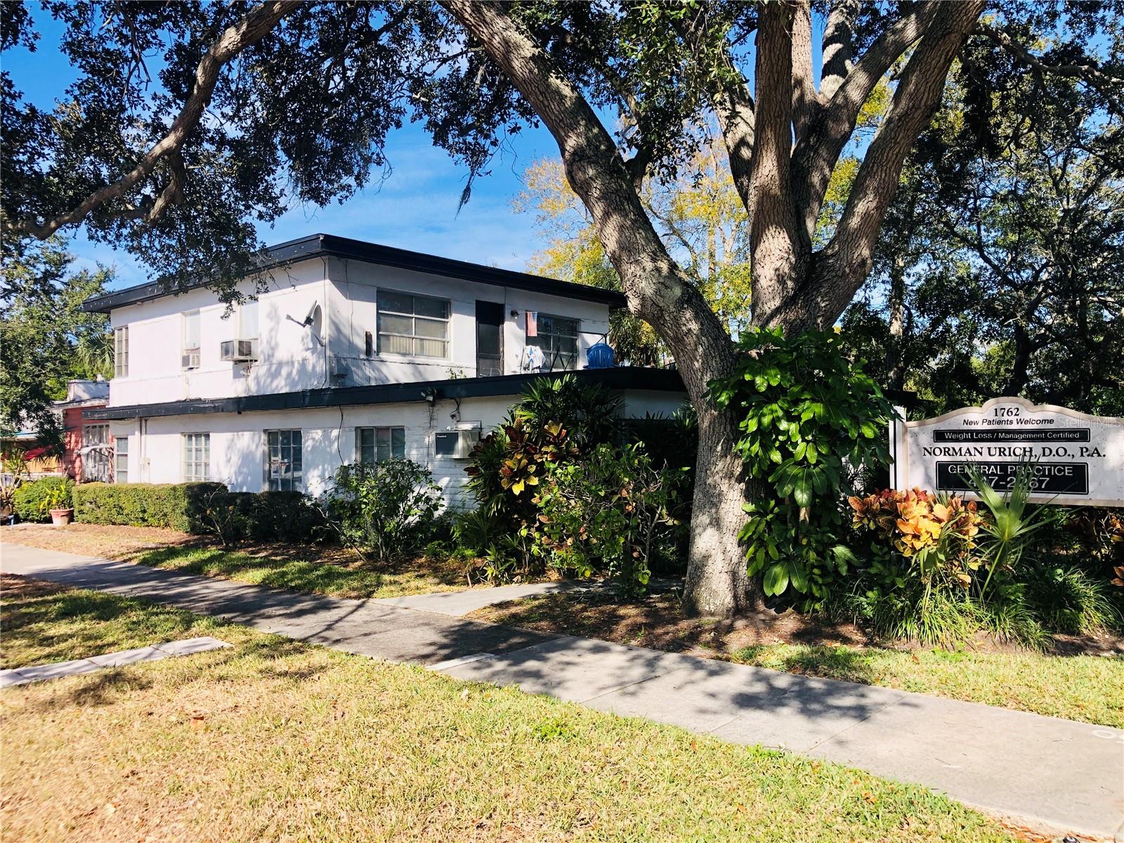 1762 Fort Harrison Avenue, FL