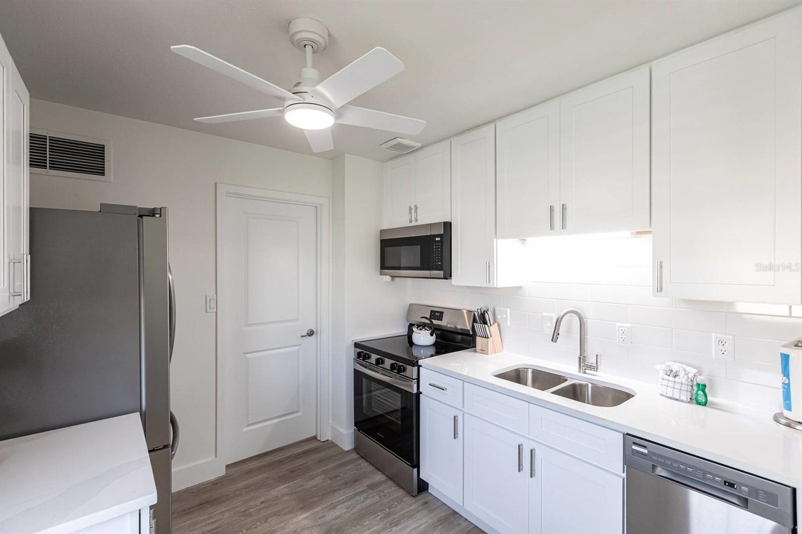 6020 Midnight Pass Road, FL
