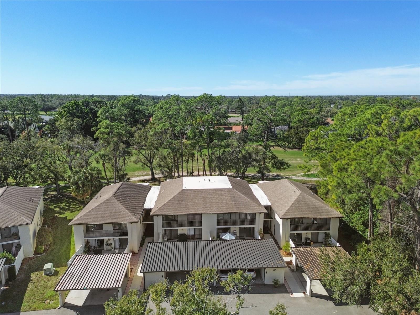 6110 Country Club Way, FL