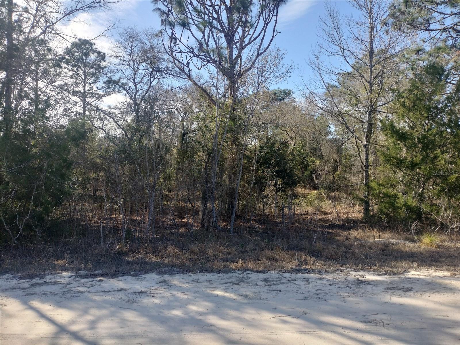 137th Court, FL