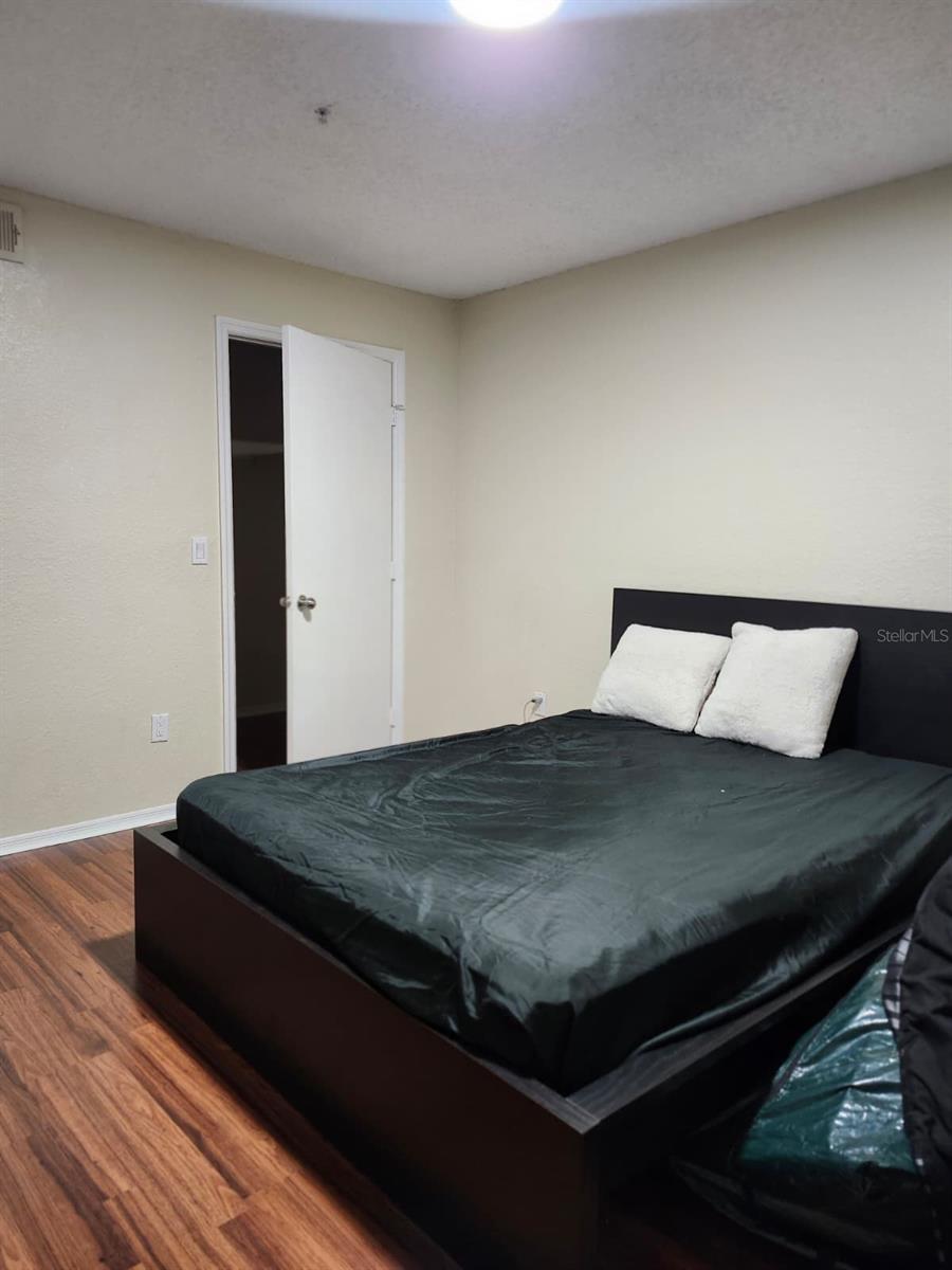 2210 Grand Cayman Court, FL