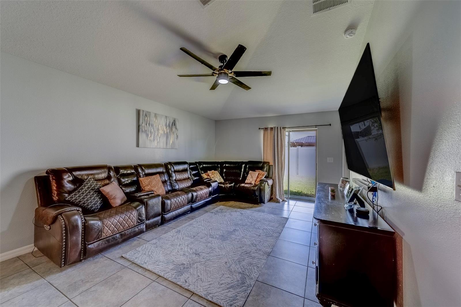 10222 Cool Waterlily Avenue, FL