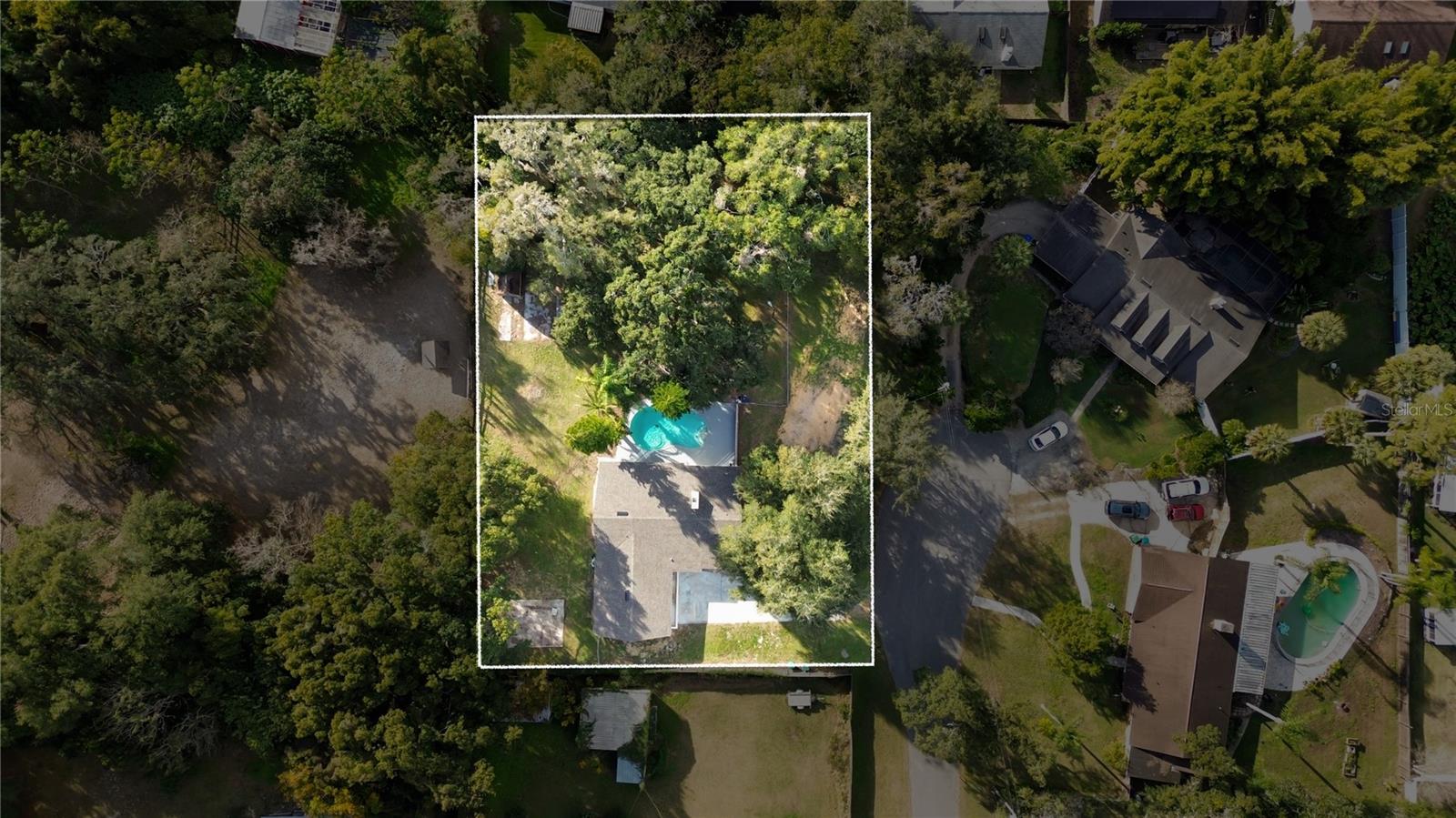 2524 Blue Lake Court, FL
