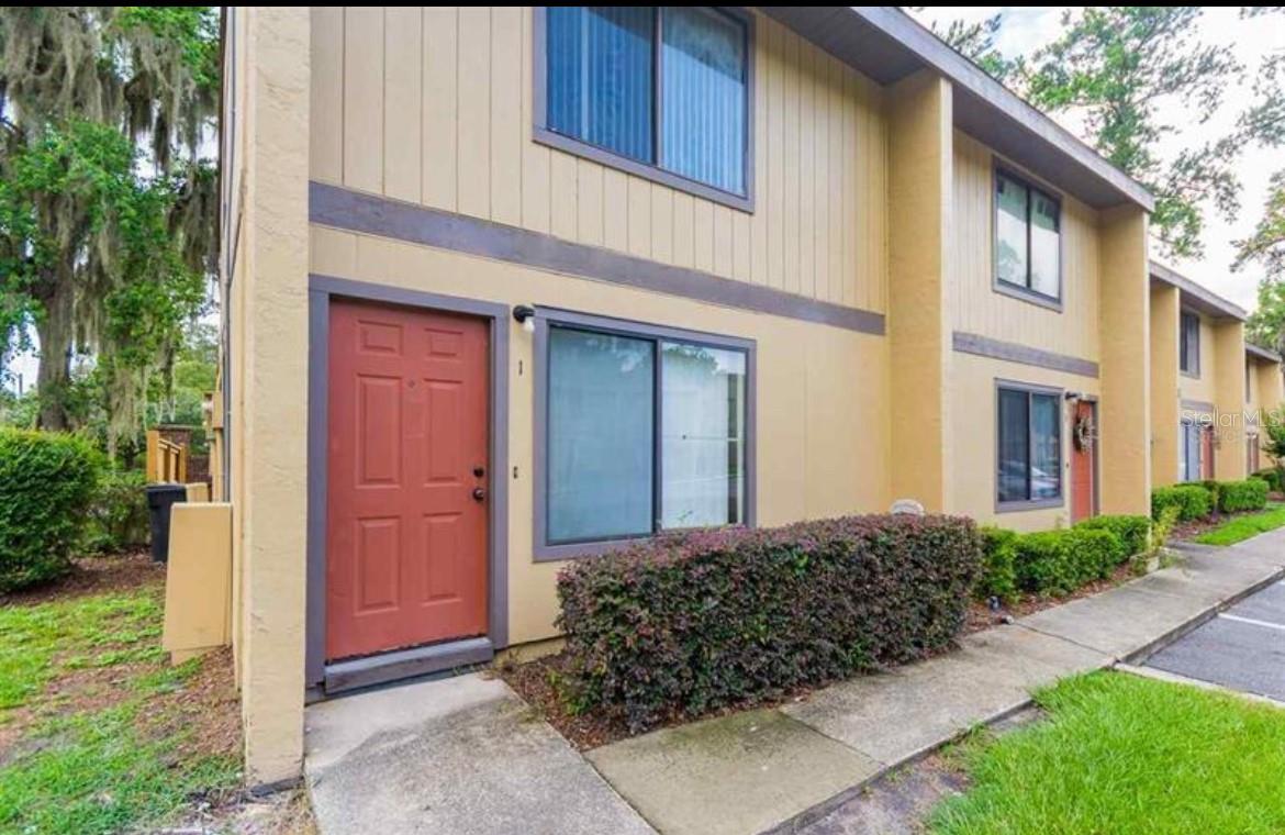 2300 Sw 43rd Street, FL