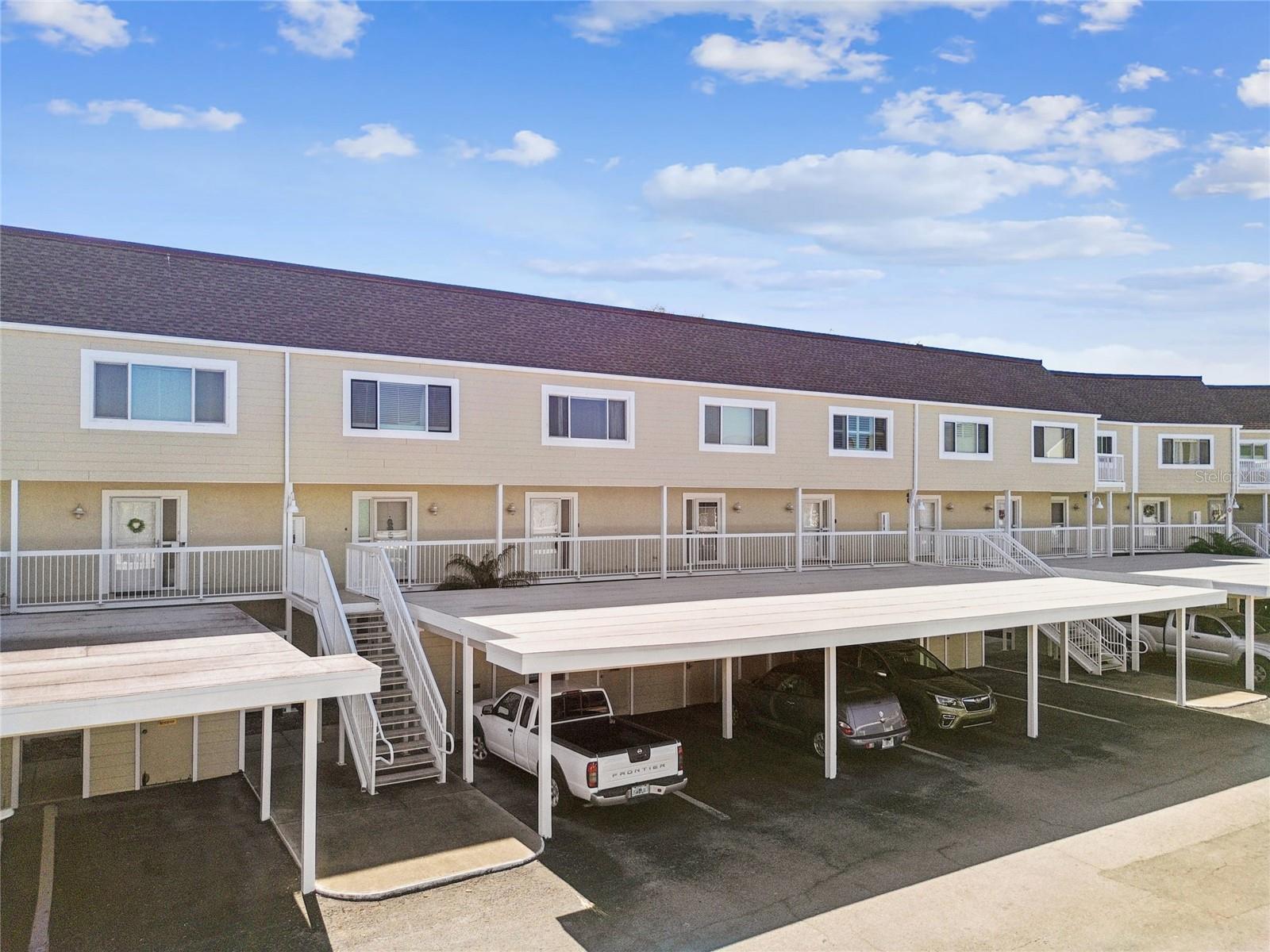 433 Paula Drive, FL