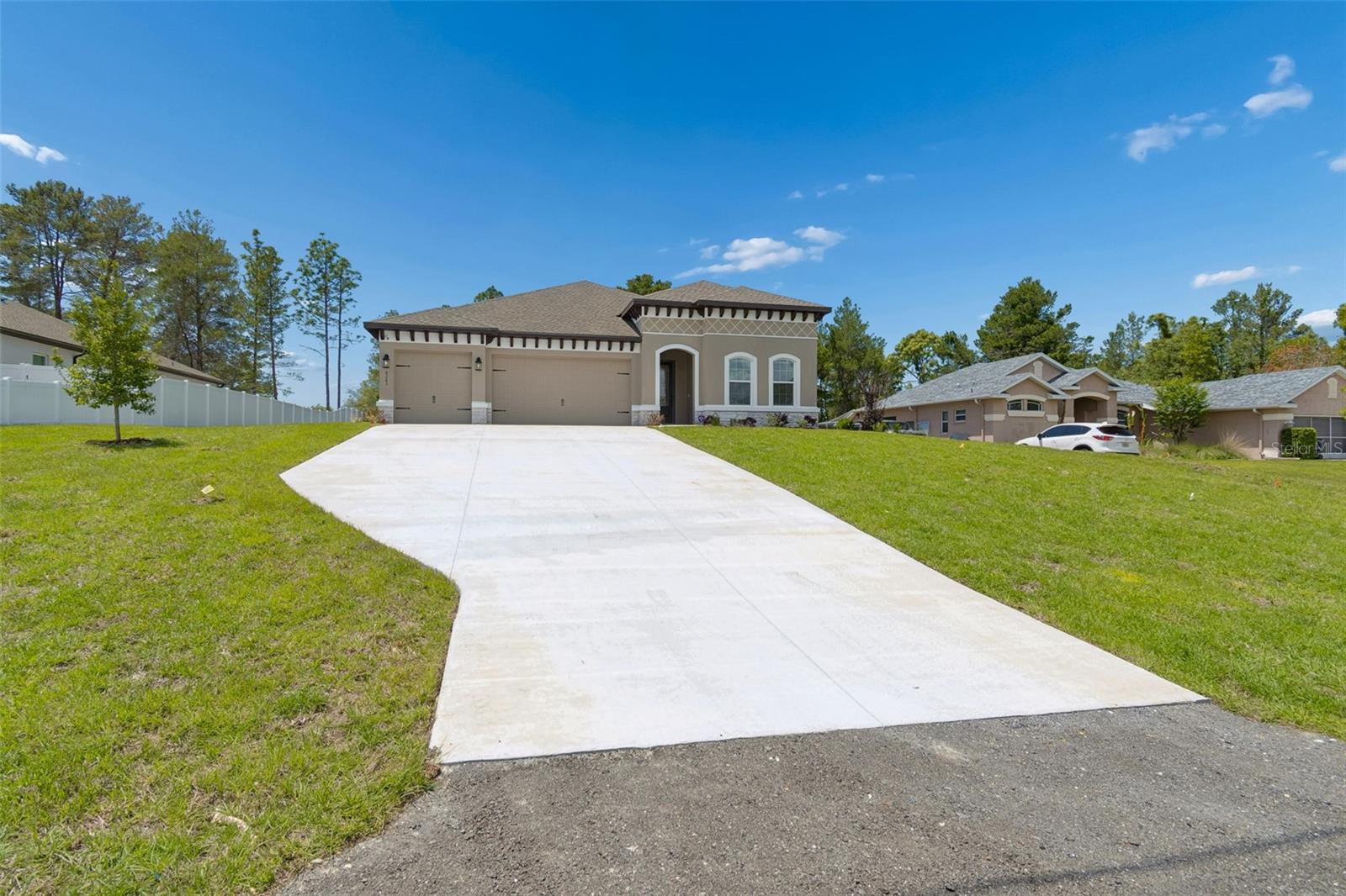8283 Nittany Road, FL
