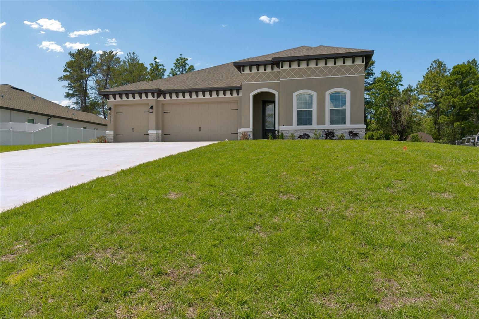 8283 Nittany Road, FL