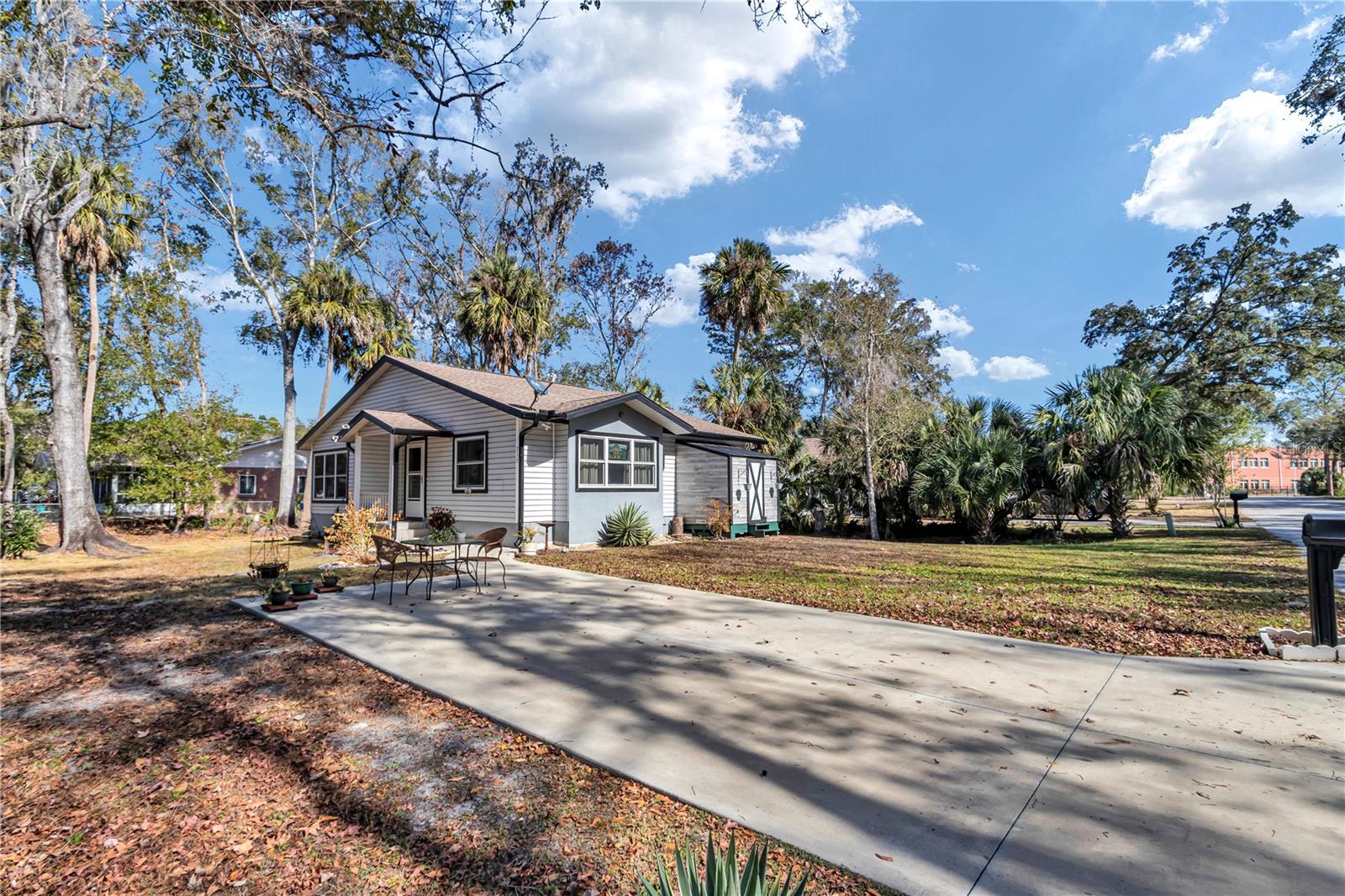 715 12th Terrace, FL