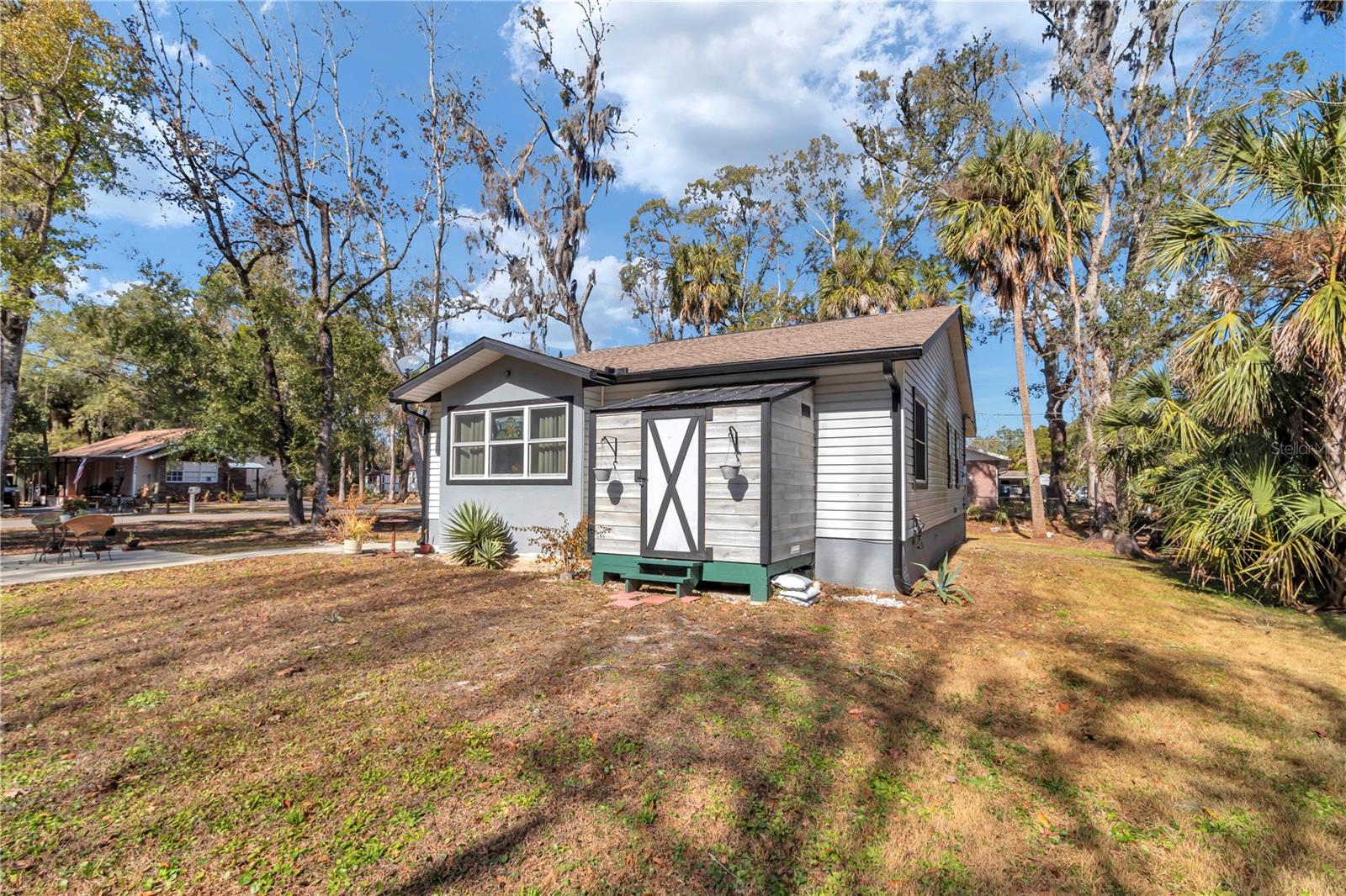 715 12th Terrace, FL