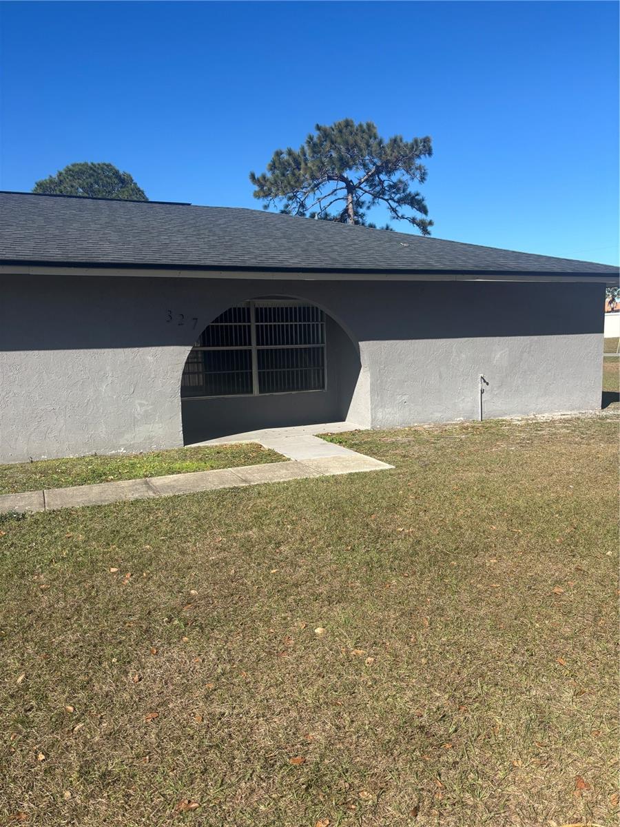 327 Dundee Drive, FL