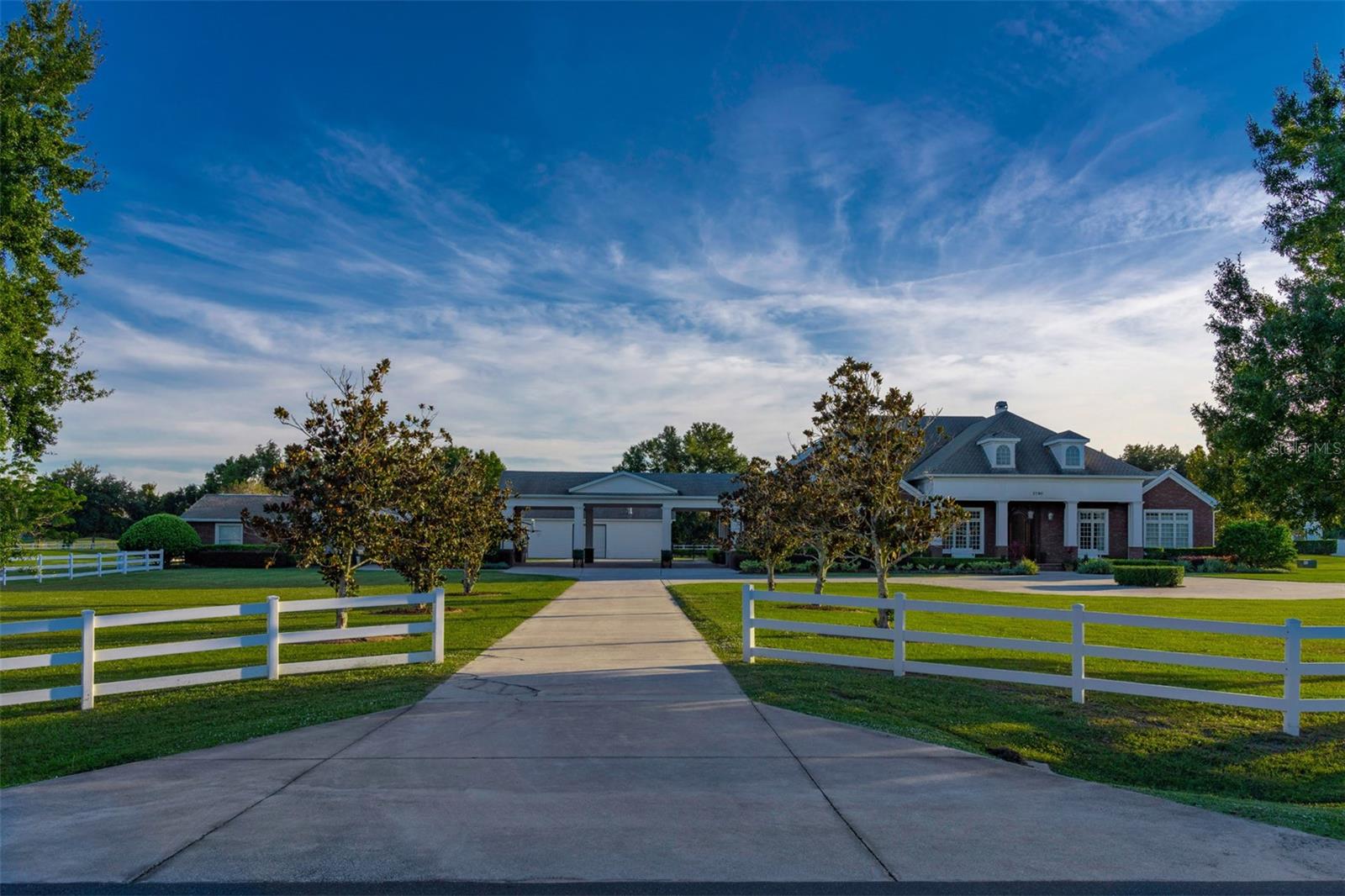 2780 Vickie Court, FL