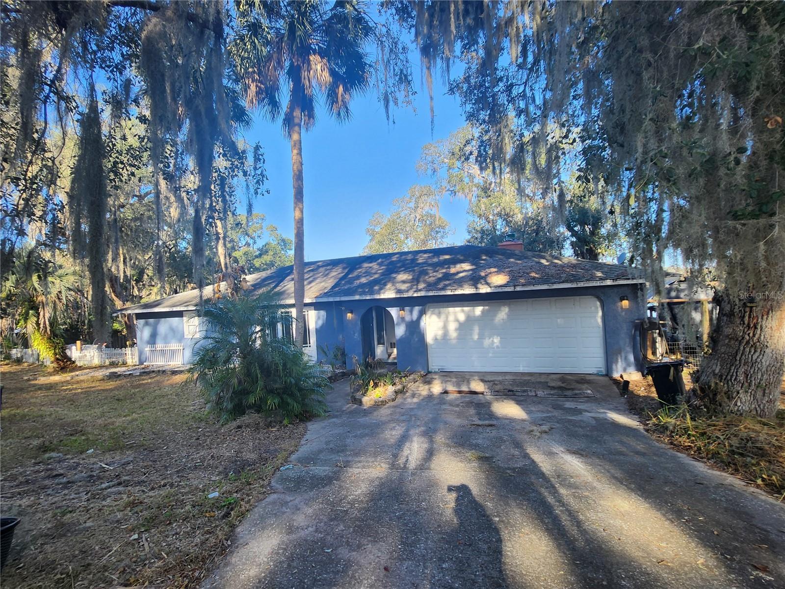 25 Emerald Drive, FL