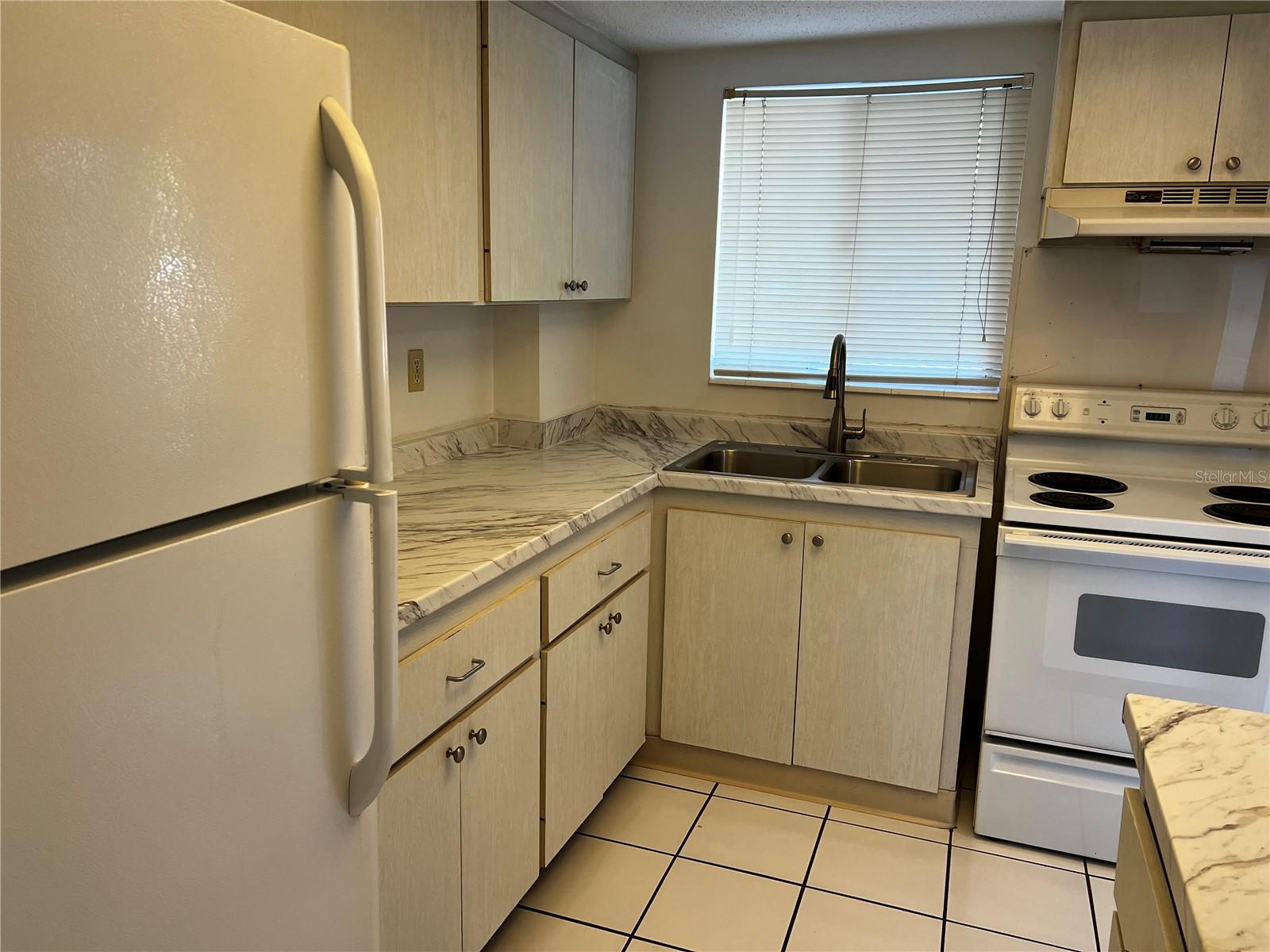 4112 Heron Way, FL