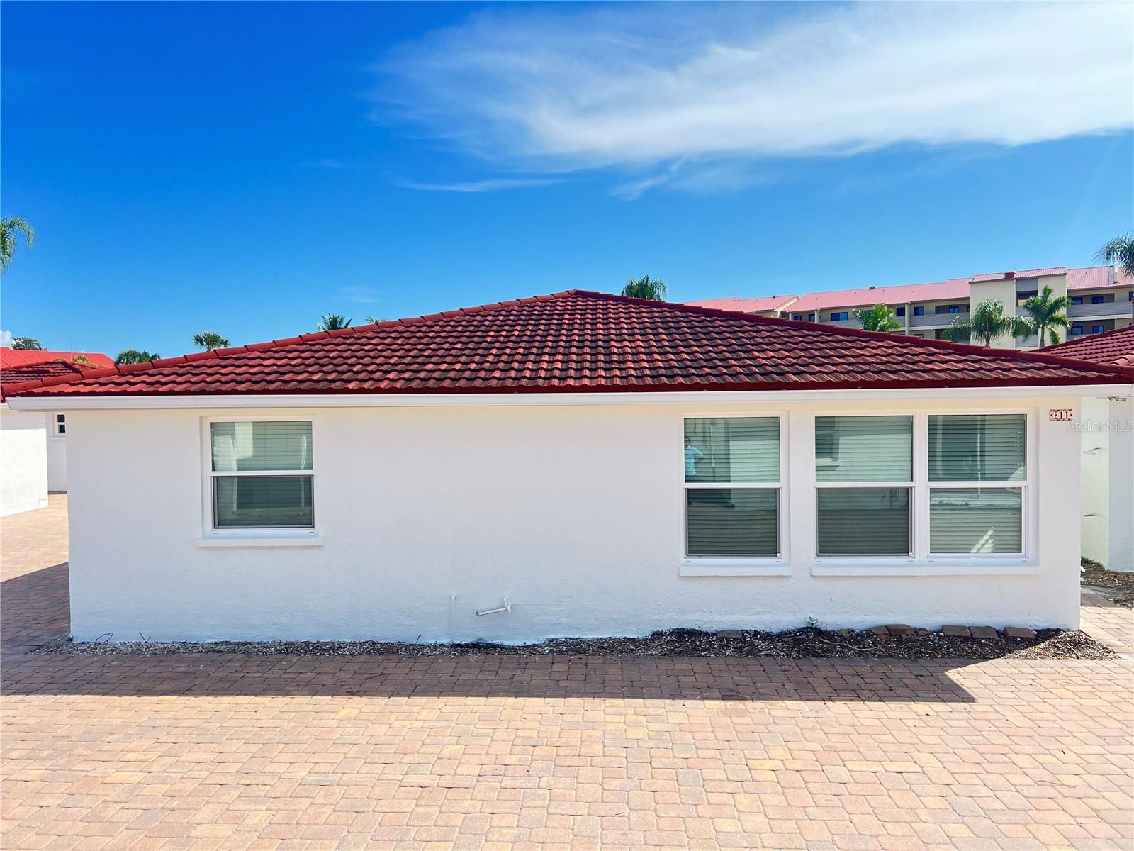 6154 Midnight Pass Road, FL