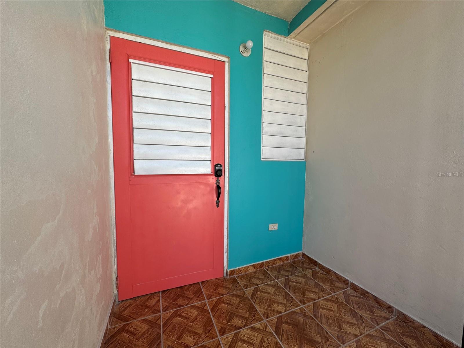 Paseo Magdalena St. Urb. Levittown Lakes, PR