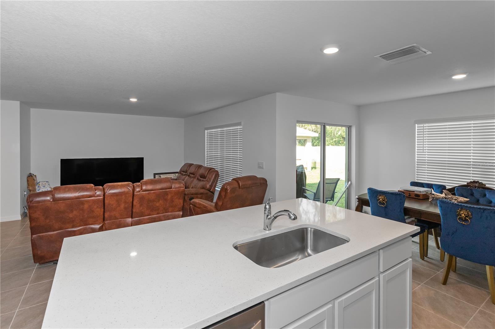 37357 Sharks Eye Lane, FL