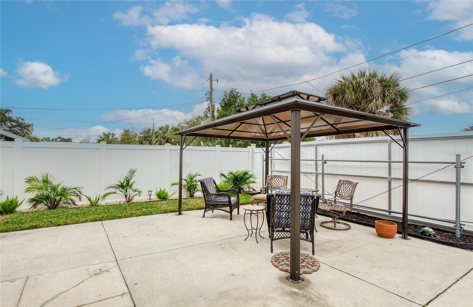 625 Folsom Street, FL