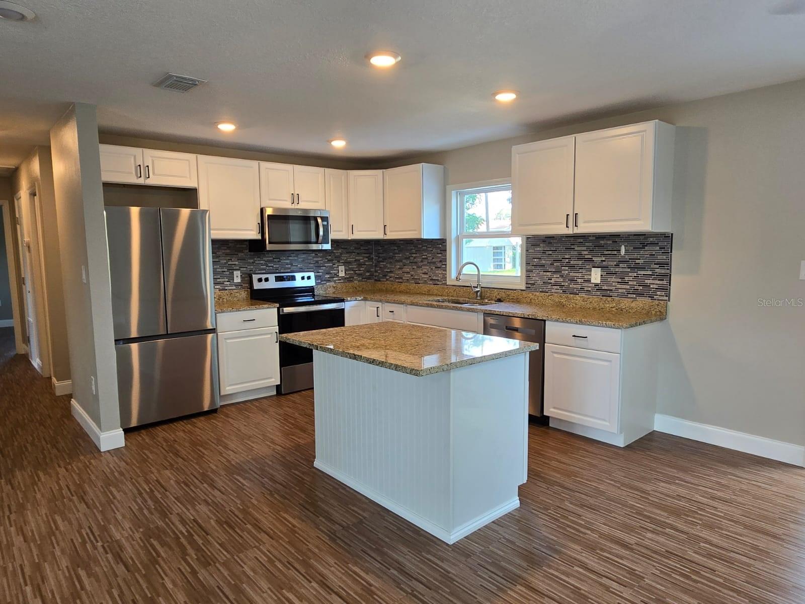 11548 Missouri Street, FL