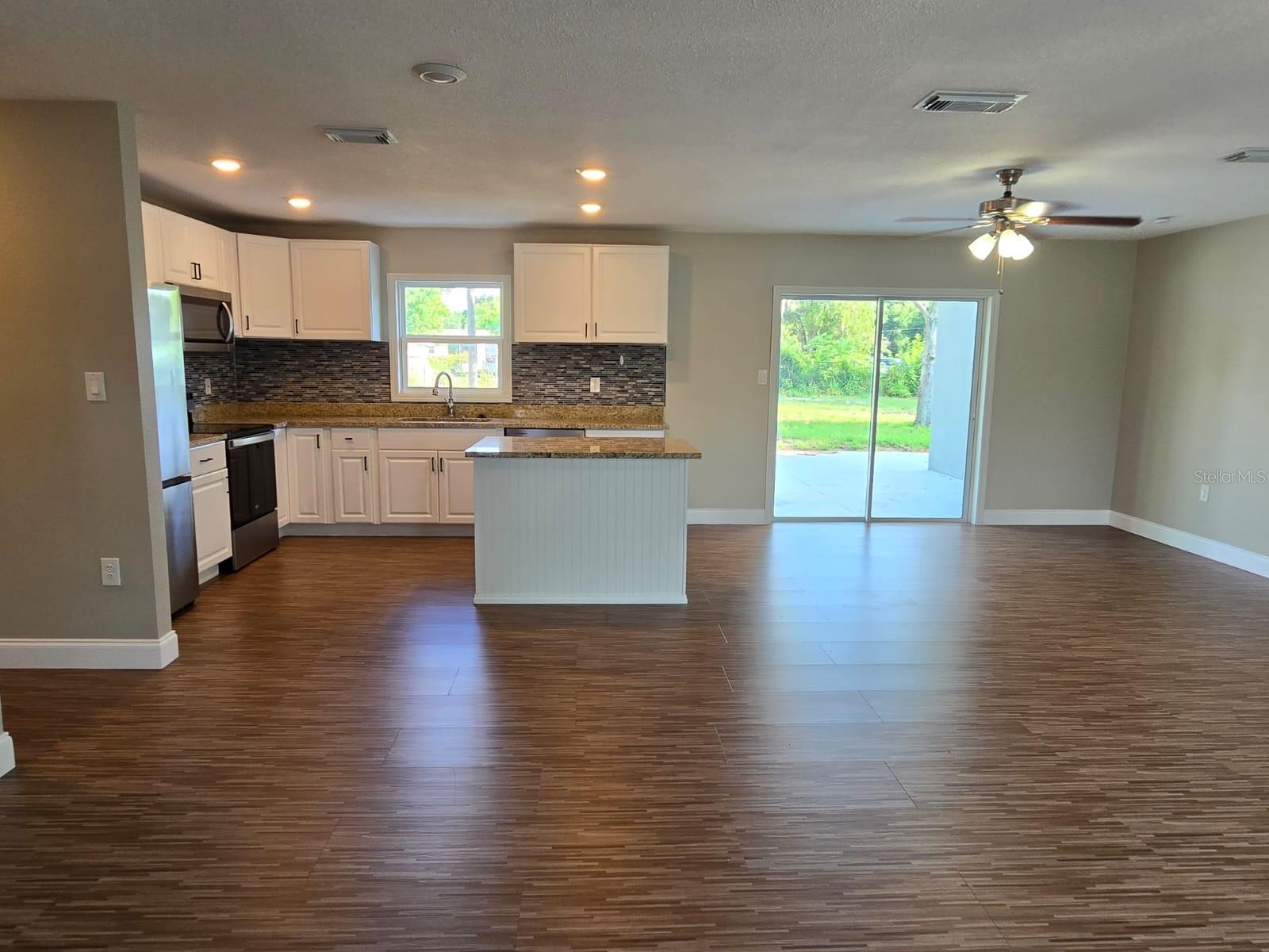 11548 Missouri Street, FL