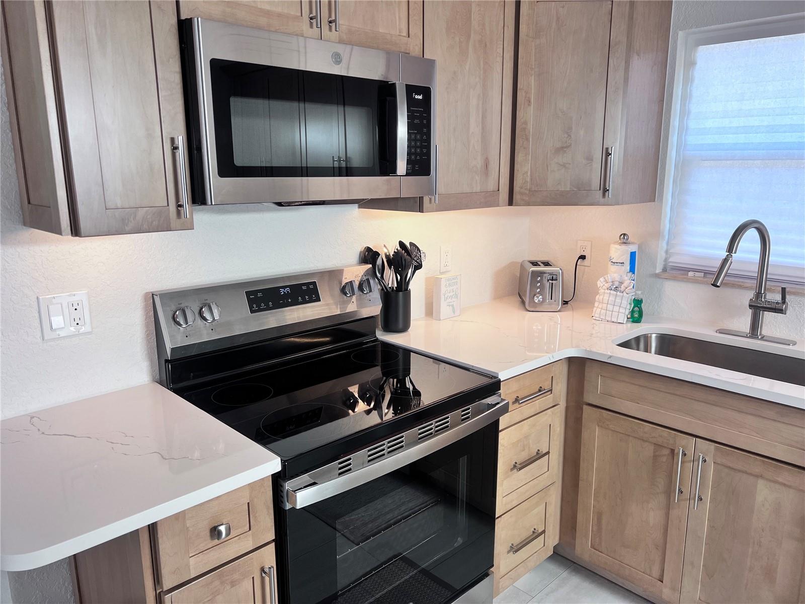 6154 Midnight Pass Road, FL