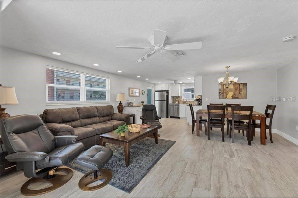 6154 Midnight Pass Road, FL