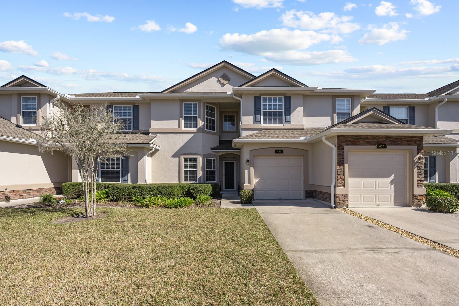 466 Wooded Crossing Circle, FL