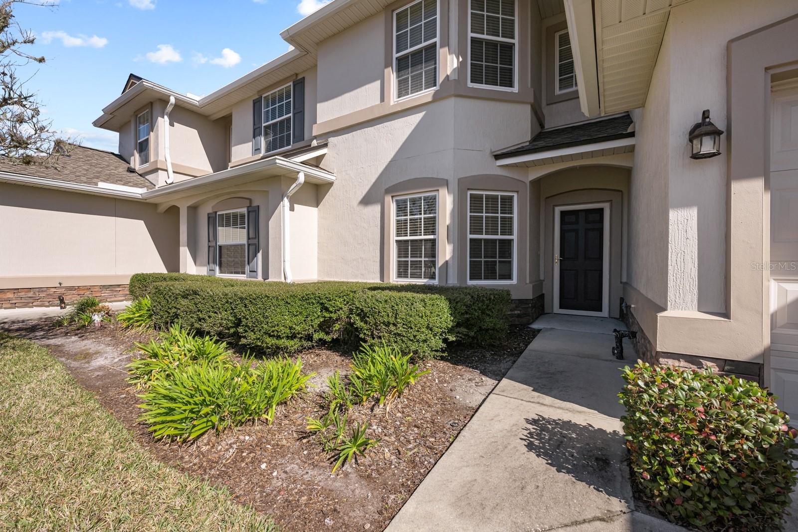 466 Wooded Crossing Circle, FL