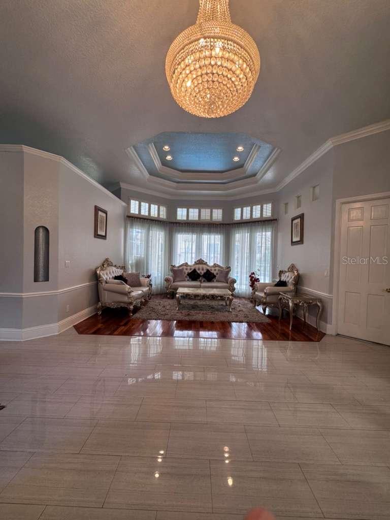 7600 Debeaubien Drive, FL