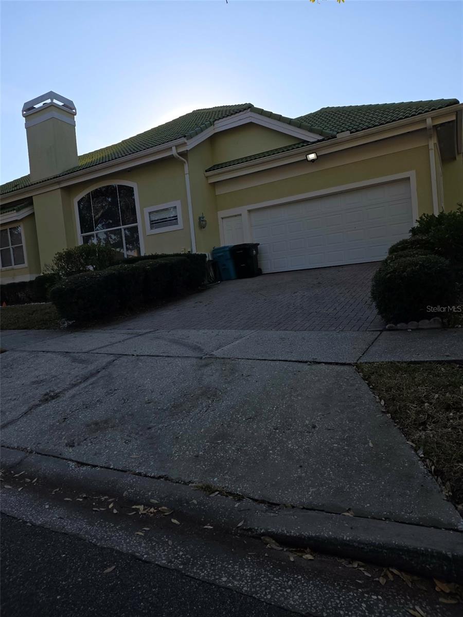 7600 Debeaubien Drive, FL