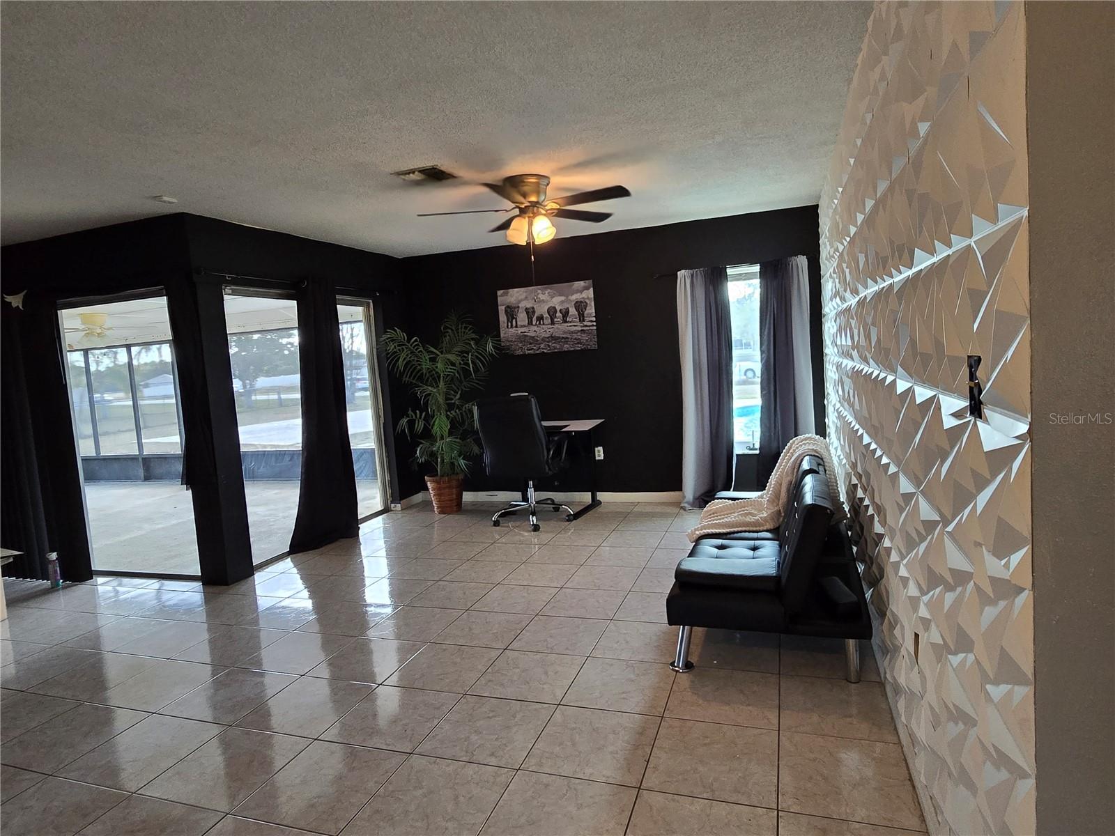 431 Cart Ct, FL